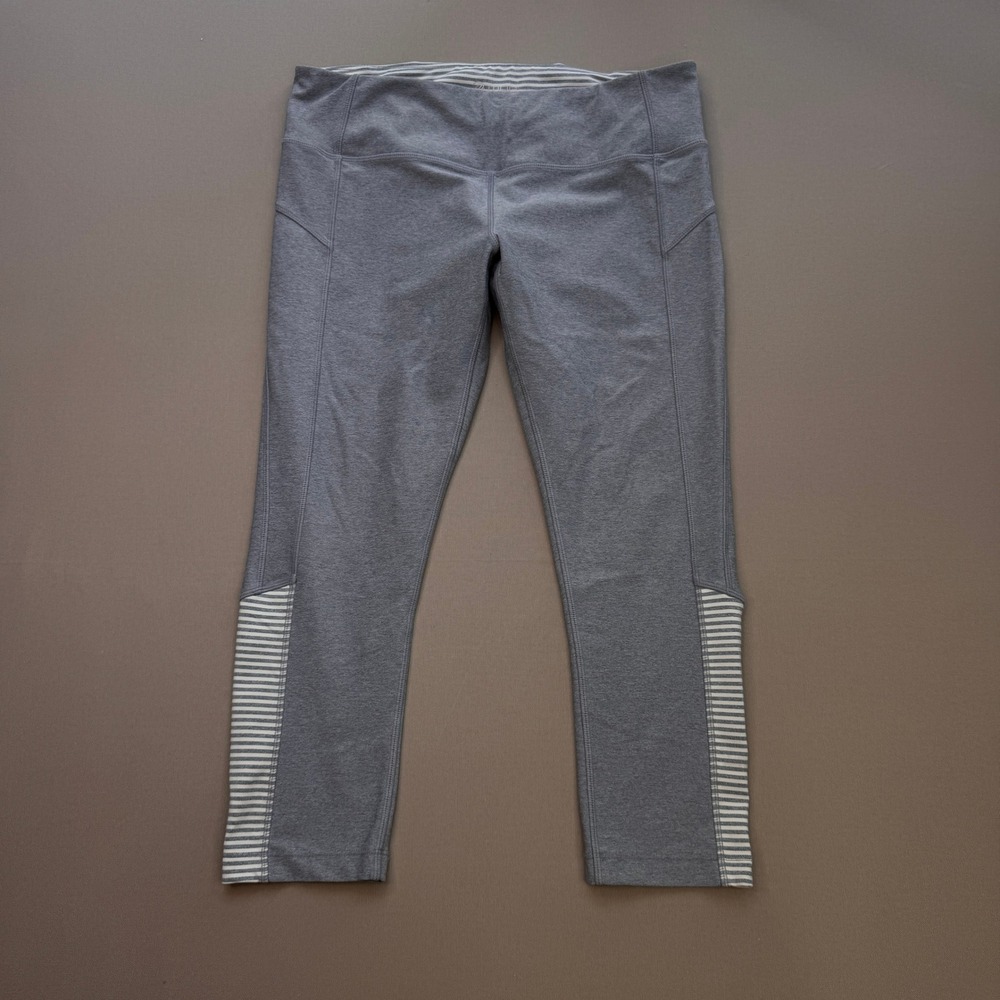 MPG Sport Womens Heather Gray Striped Crop Leggings Size Large Zipper Pocket